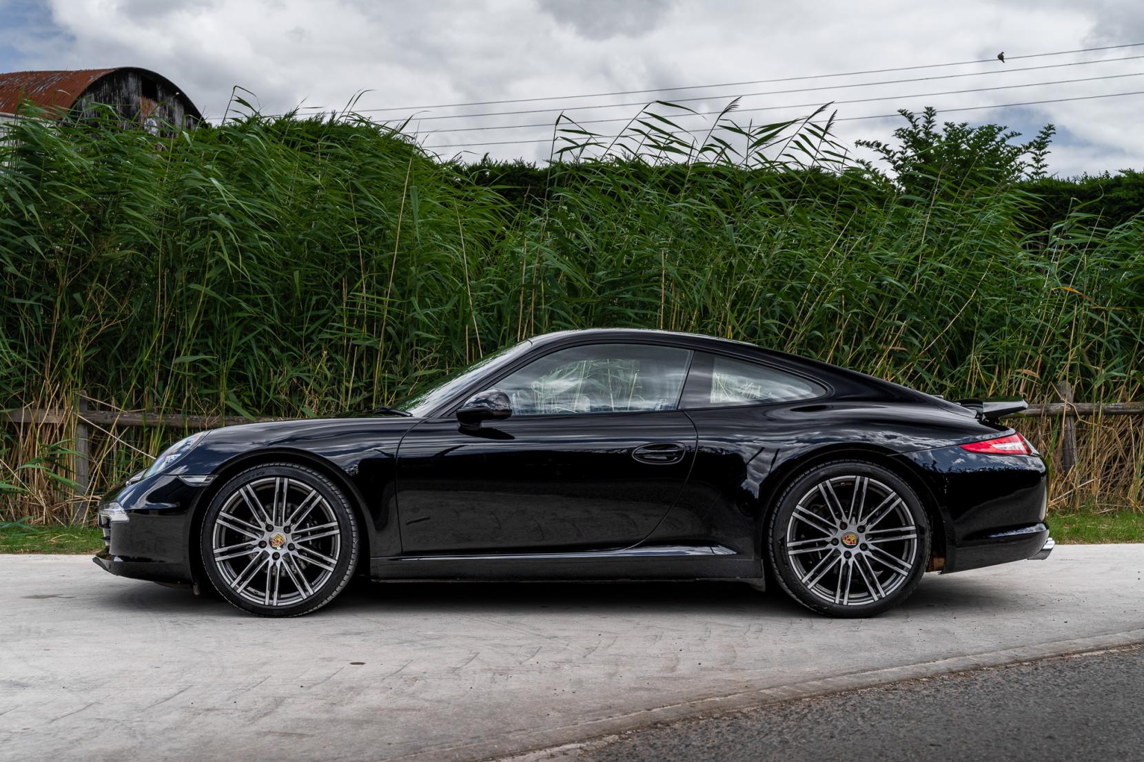 Porsche 911 3.4 991 Carrera Black Edition Coupe 2dr Petrol PDK Euro 6 (s/s) (350 ps)