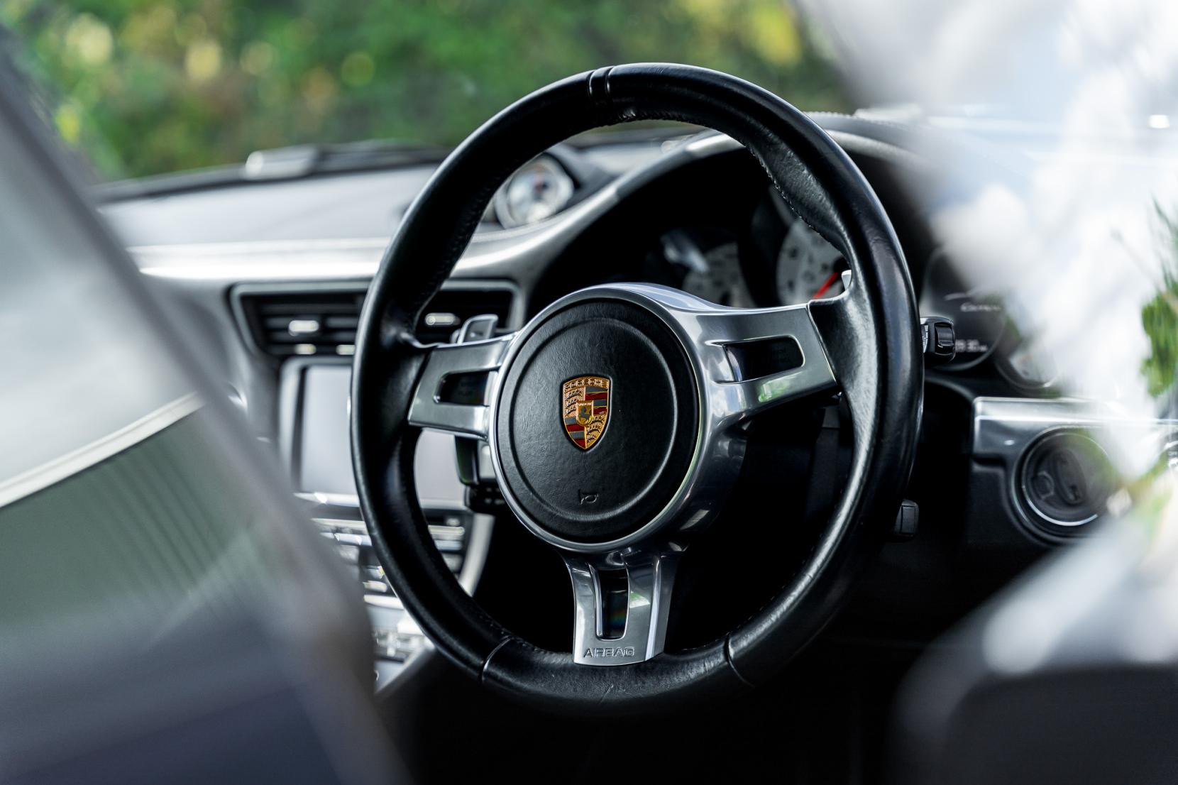 Porsche 911 3.4 991 Carrera Black Edition Coupe 2dr Petrol PDK Euro 6 (s/s) (350 ps)