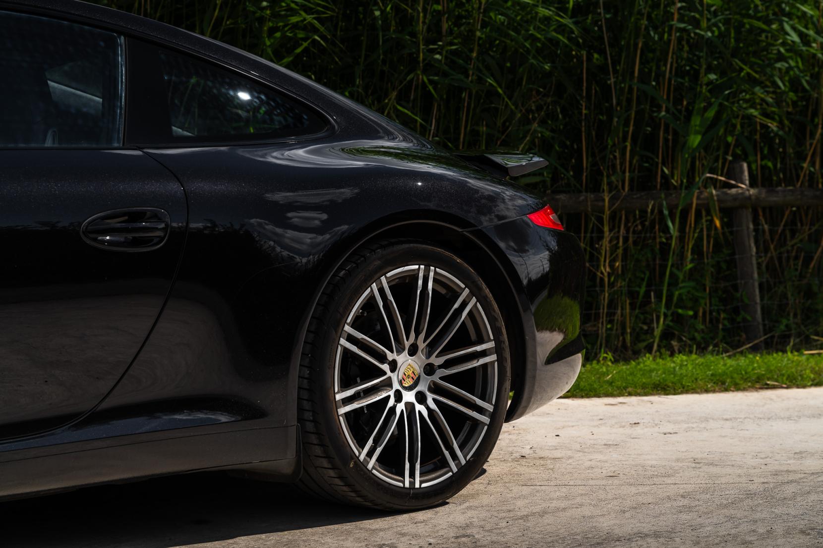 Porsche 911 3.4 991 Carrera Black Edition Coupe 2dr Petrol PDK Euro 6 (s/s) (350 ps)