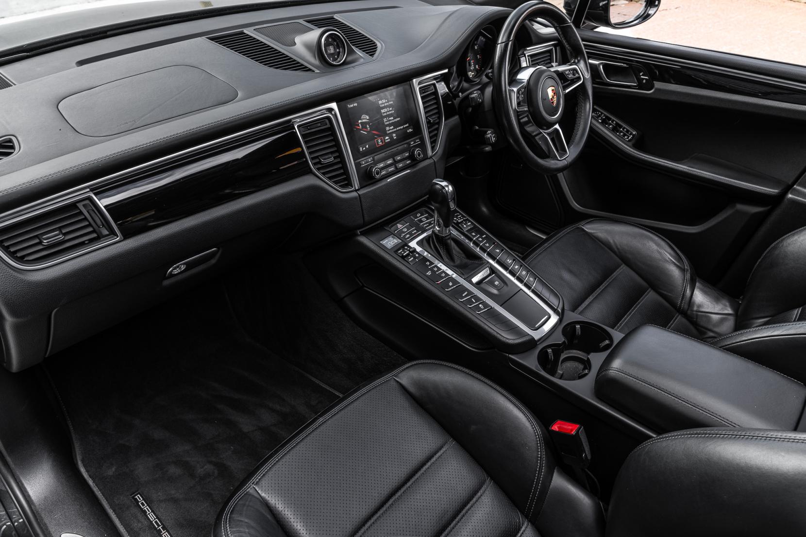 Porsche Macan 3.0T V6 GTS SUV 5dr Petrol PDK 4WD Euro 6 (s/s) (360 ps)